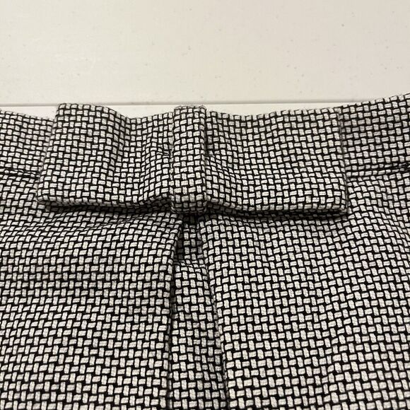 Ann Taylor Loft Skirt Size 0P(26") Check Black/White with Bow Center Pleat Lined - Picture 3 of 9